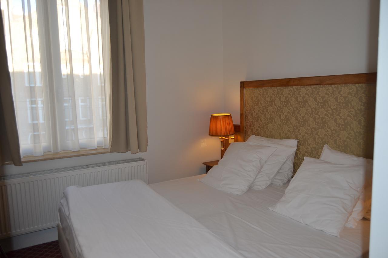Hotel The Lord Γάνδη Εξωτερικό φωτογραφία