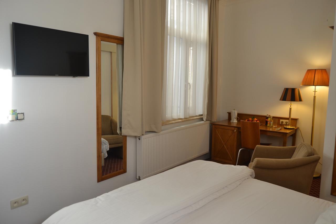 Hotel The Lord Γάνδη Εξωτερικό φωτογραφία