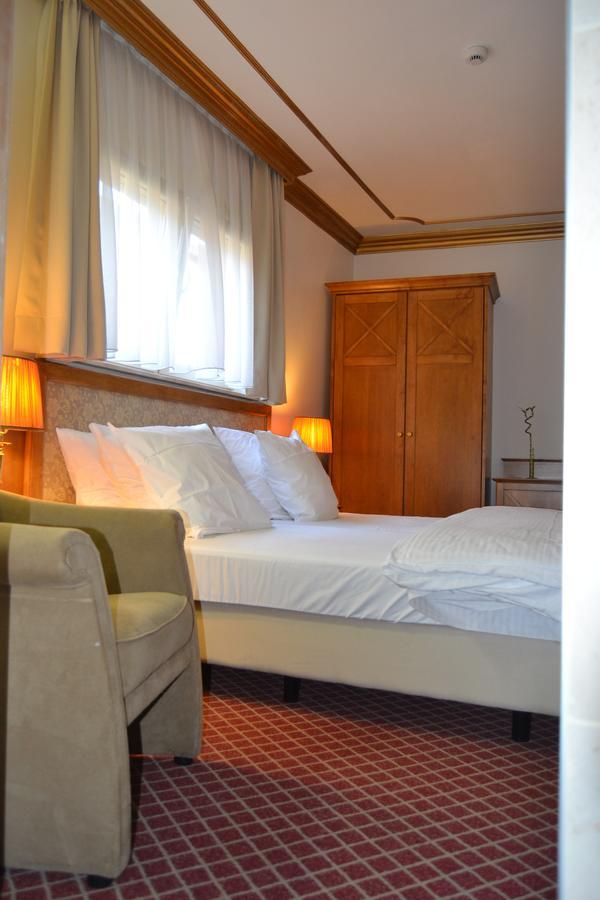 Hotel The Lord Γάνδη Εξωτερικό φωτογραφία
