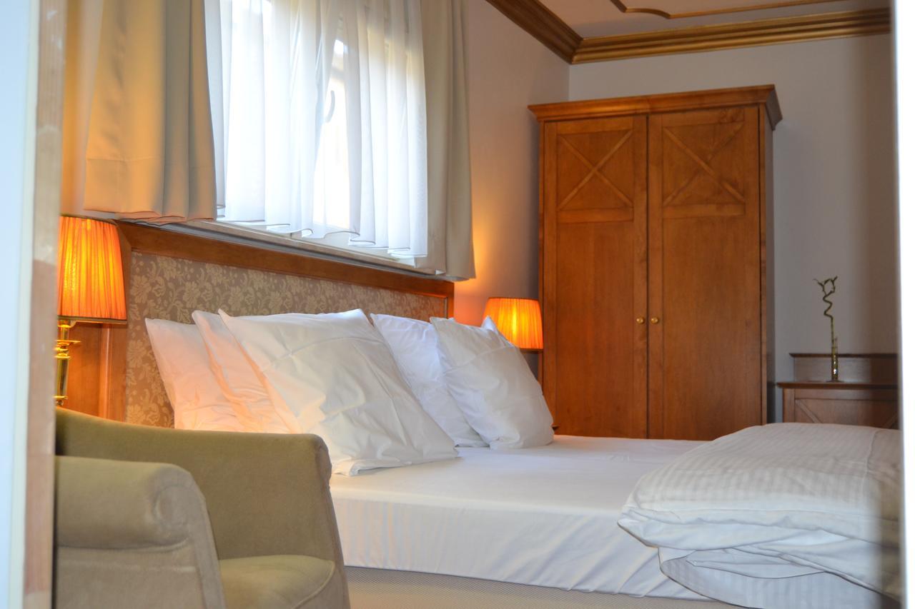 Hotel The Lord Γάνδη Εξωτερικό φωτογραφία