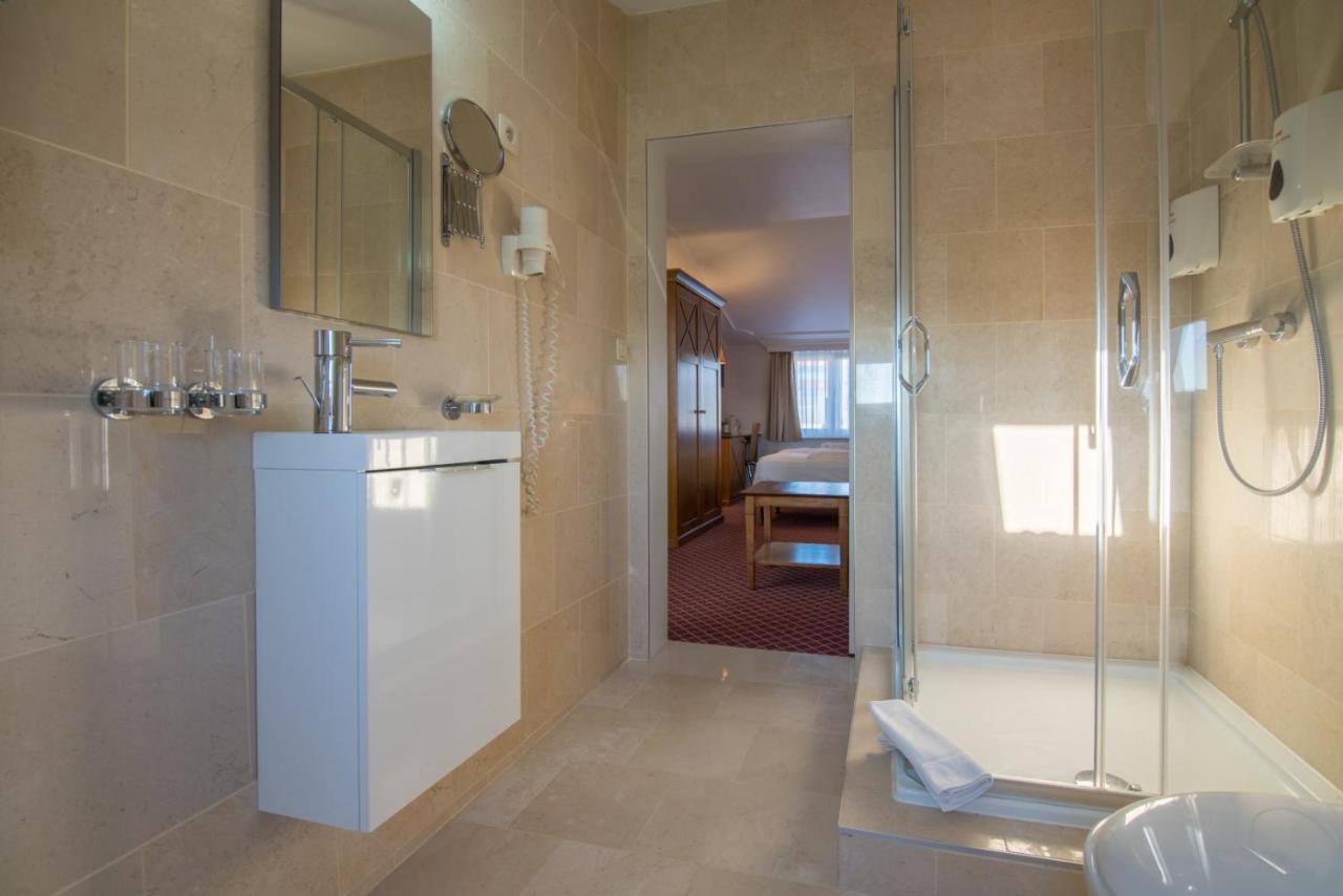 Hotel The Lord Γάνδη Εξωτερικό φωτογραφία
